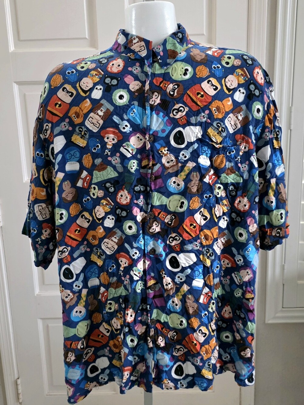 Disney Parks Disneyland Pixar Fest Passholder Exclusive Button Up Shirt 3XL Men